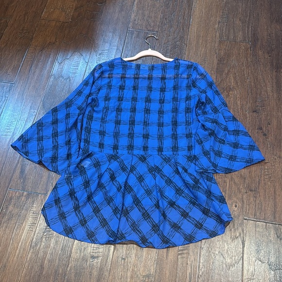 XS New York & Company Blue Checkered Tunic - Picture 8 of 8